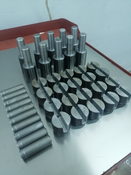 1184843333479616999139621437457025367120931n